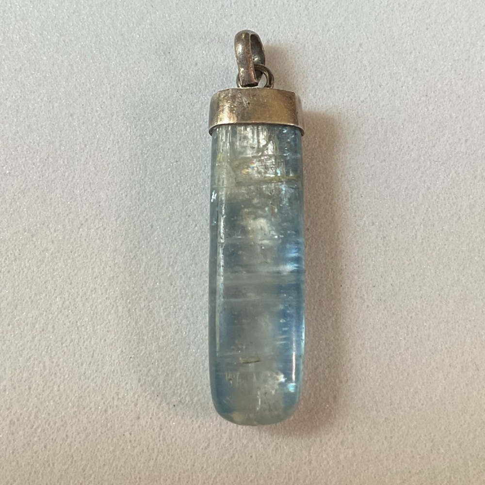 Sterling Silver Vintage Glowing Kyanite Gemstone Pendant - Picture 2 of 6
